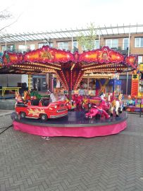 doorsnede 5.5 meter 26 zitplaatsen 1x 230 volt vrije groep doorsnede 5.5 meter 26 zitplaatsen 1x 230 volt vrije groep
